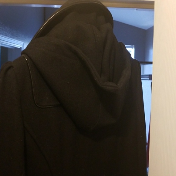 Jacket - Picture 5 of 6